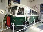 Dieses Modell der Omnibus-Reihe Renault TN4H war für die RATP Paris unterwegs.