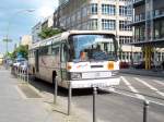 Frher waren sie DER Reisebus schlechthin. Heutzutage sind sie fast nur noch im Schulbuseinsatz anzutreffen: Die MB O303. Hier in Berlin.