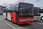 VE 2005 Setra S 415 UL, von Voyages Ecker, steht auf dem Busparkplatz in Luxemburg Stadt.