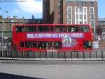 Neuartiger Bus in London - Aufnahme im Mai 2006