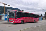 Iveco-Irisbus Crossway von Postbus (BD-15111) als Shuttle für das Europäische Forum Alpbach am Bhf. Jenbach. Aufgenommen 30.8.2023.