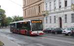 Wien Wiener Linien Buslinie 48A (Mercedes-Benz Citaro-Gelenkbus 8721) Schmerlingplatz am 11.