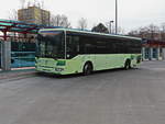Linienbus nach Franzensbad der Karlovy Vary, Autobusy Karlovy Vary im Busbahnhof Cheb am Bahnhof Cheb am 21.
