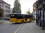 Volvo-Postauto (Heckansicht) biegt in Heiden in die Poststrae ein und fhrt nach Rehetobel-St.Gallen; 16.10.06  