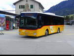 Postauto - Iveco Irisbus Crossway  GR  105479 beim Bhf.
