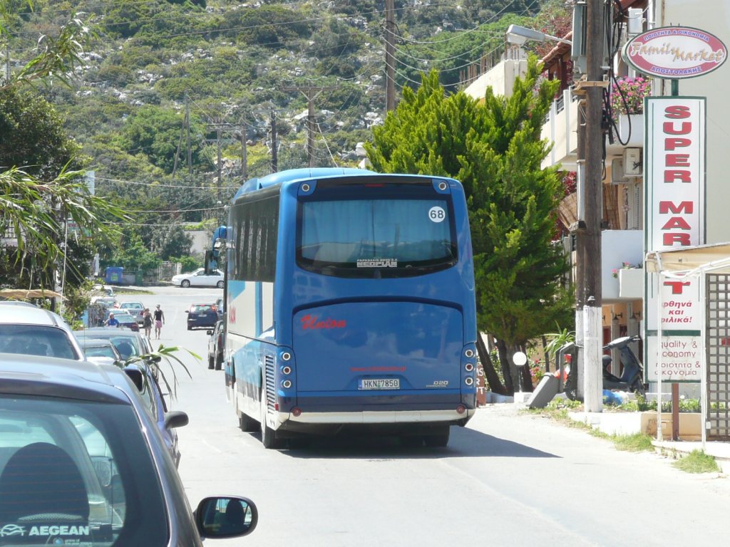 08.05.11,Neoplan in Stalis auf Crete/Greece.