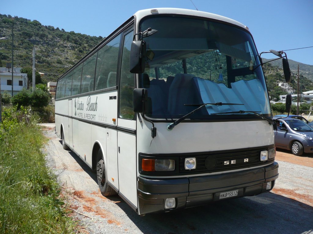 08.05.11,Setra in Stalis auf Crete/Greece.