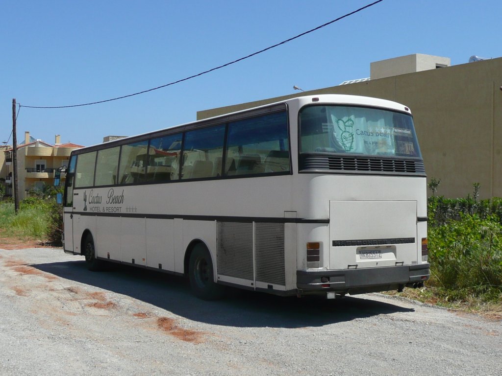 08.05.11,Setra in Stalis auf Crete/Greece.