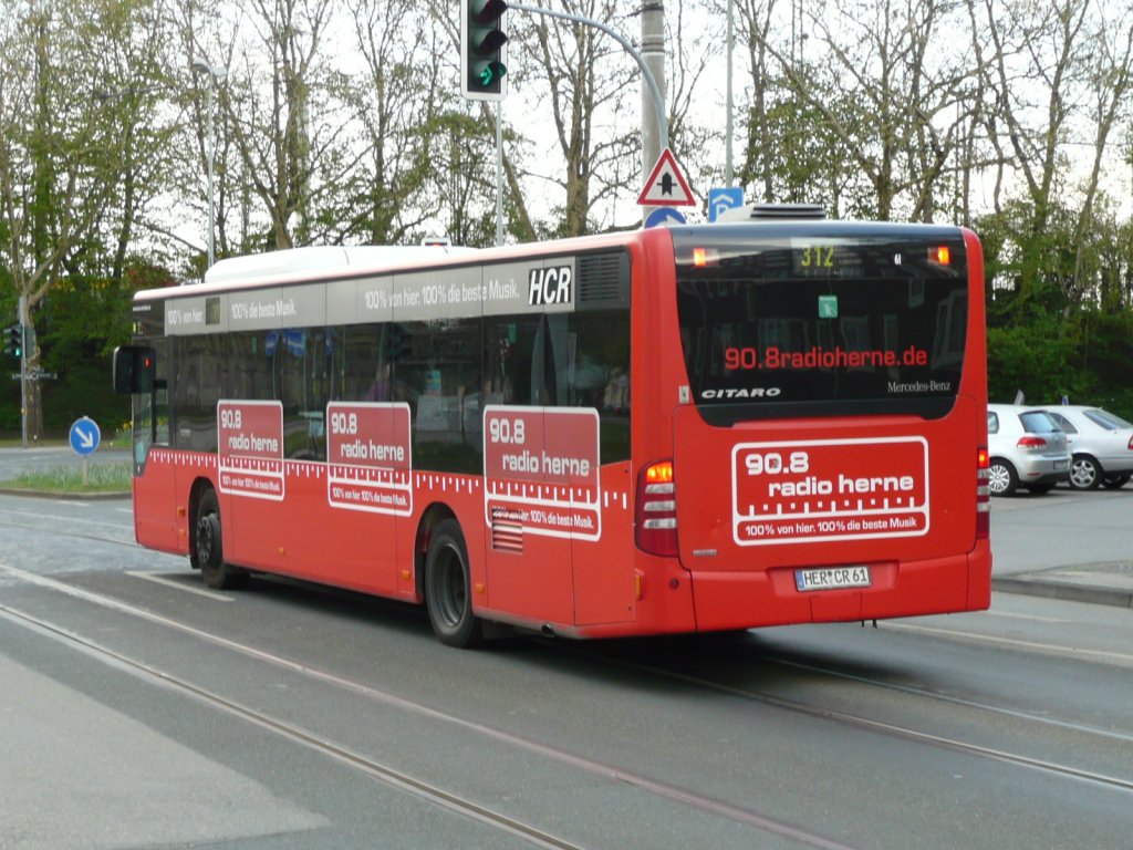 21.04.10,CITARO der HCR Nr.61 in Wanne-Eickel.