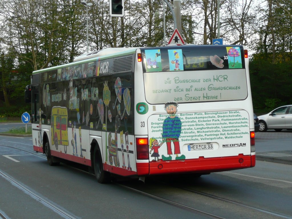 21.04.10,NEOPLAN der HCR Nr.33 in Wanne-Eickel.