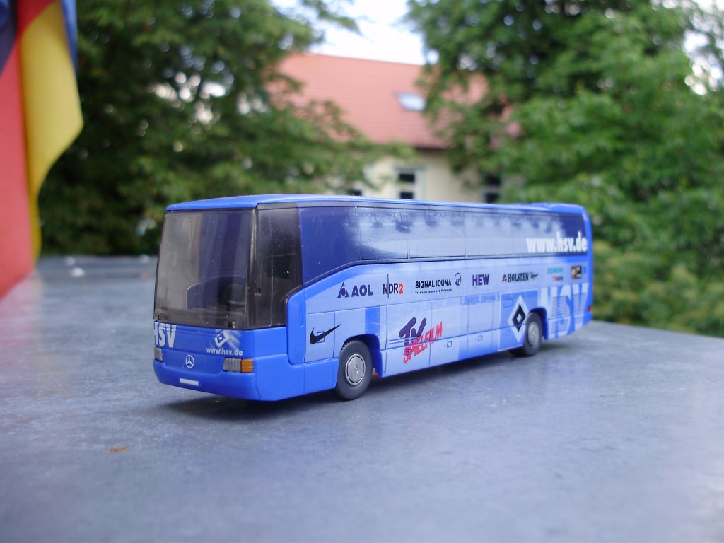 modell von winking
mannschaftsbus des
hamburger.sv
mercedes O404