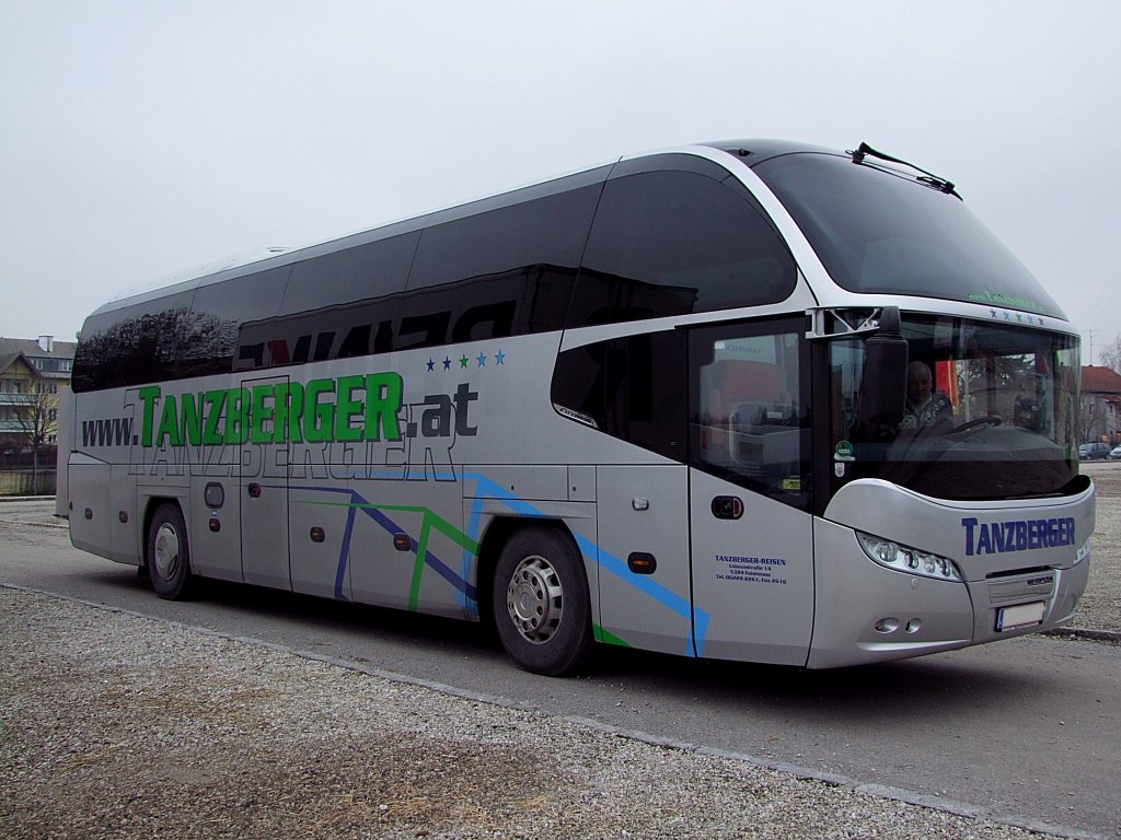 NEOPLAN-Cityliner von Tanzberger Reisen;110220