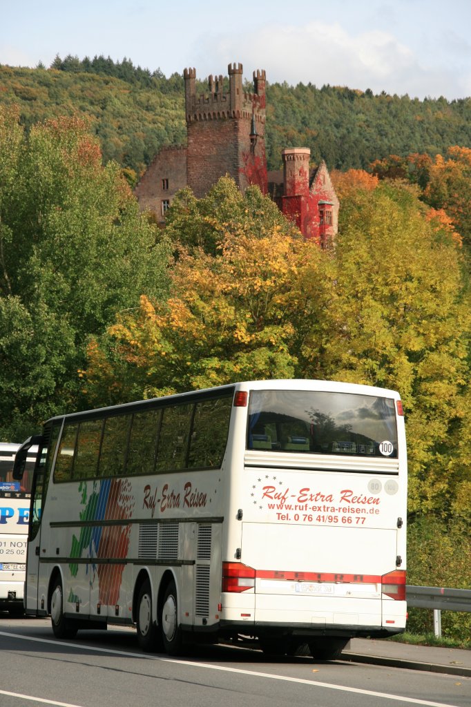 Setra S 315 HDH/3  Ruf , Neckarsteinach 13.10.2012