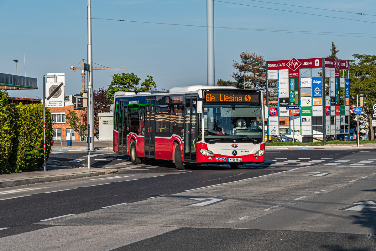 04.05.2024: Wiener Linien Wagen 8148 als 61A Richtung Liesing