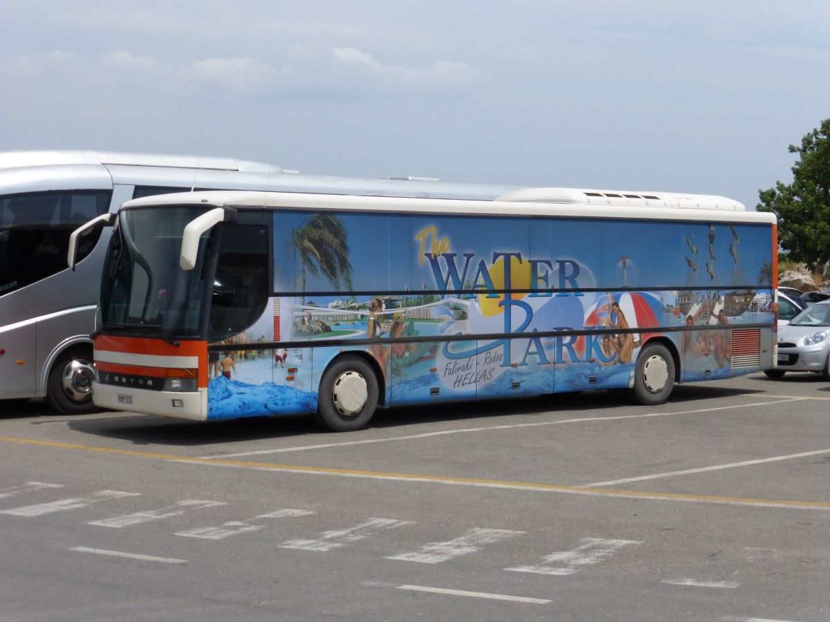 09.05.2014,SETRA in Lindos auf Rhodos/Griechenland.