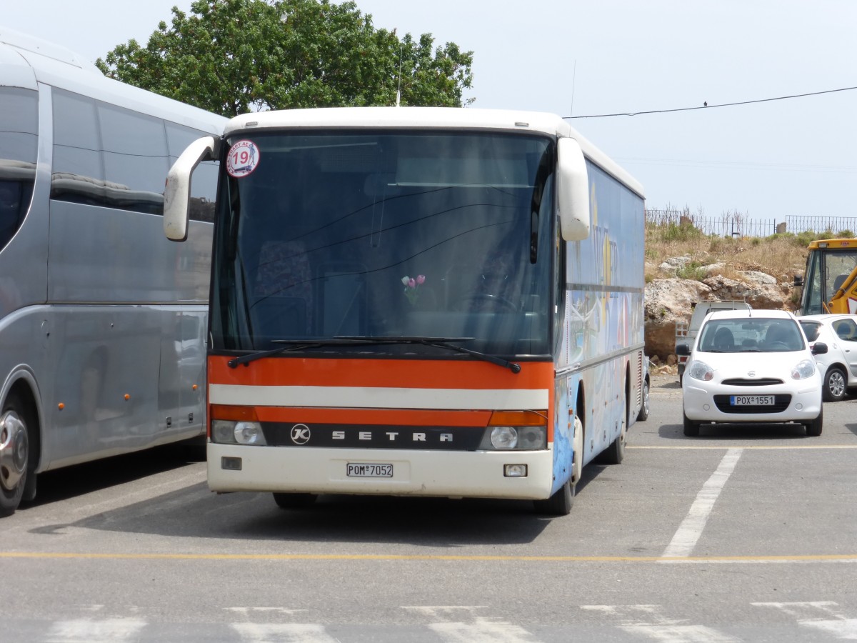 09.05.2014,SETRA in Lindos auf Rhodos/Griechenland.