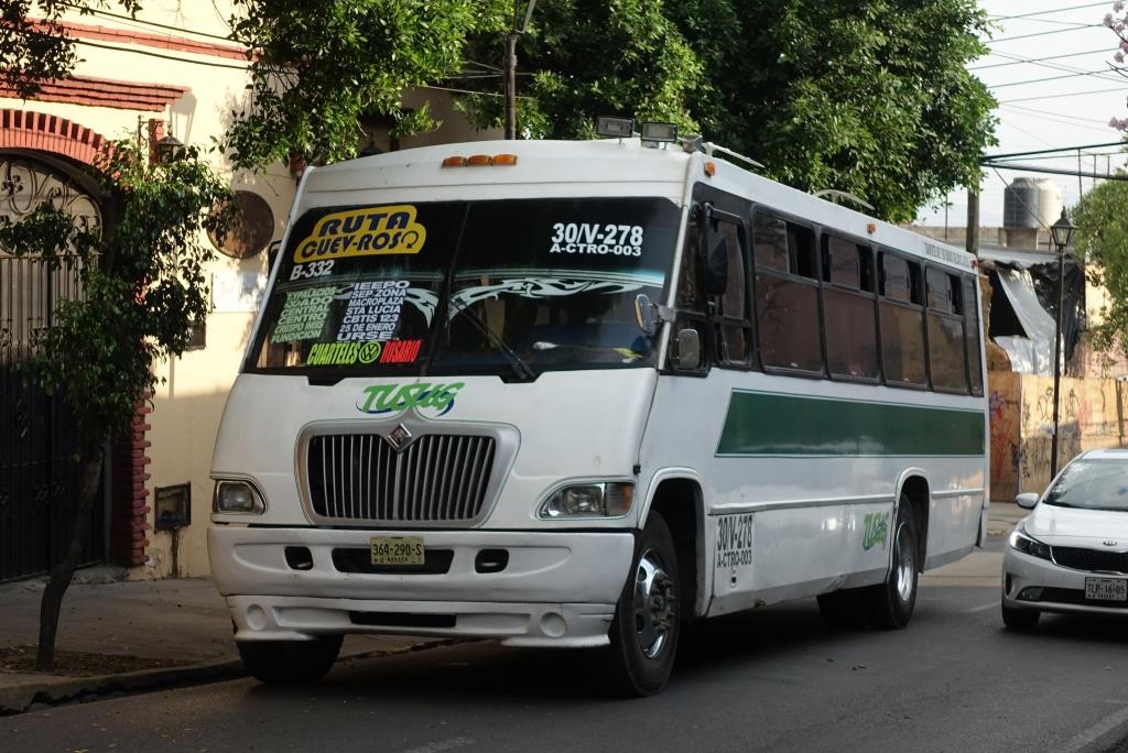 International Linienbus, Oaxaca/Mexiko 30.03.2018