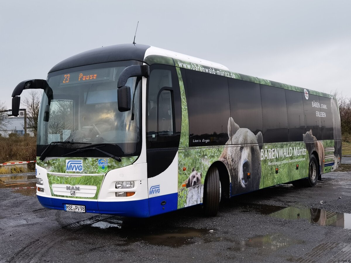 MAN Lion's Regio der MVVG in Röbel am 06.12.2022