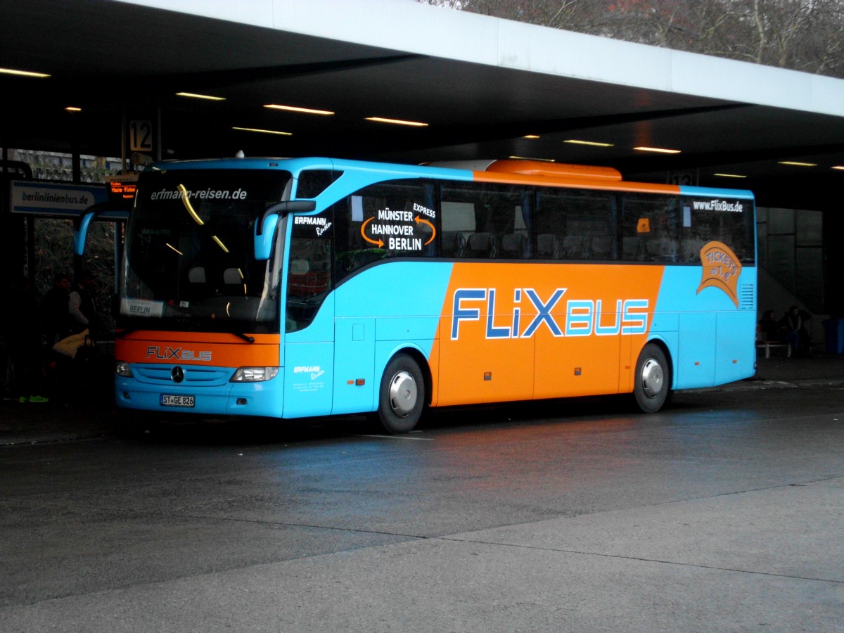  Mercedes-Benz O 340 (Tourismo) im Auftrag der Firma Flixbus nach Münster am ZOB Berlin.(22.12.2013) 