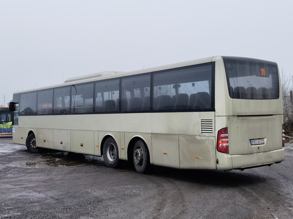 Mercedes Integro der MVVG (ex ÖBB-Postbus) in Röbel am 09.12.2022