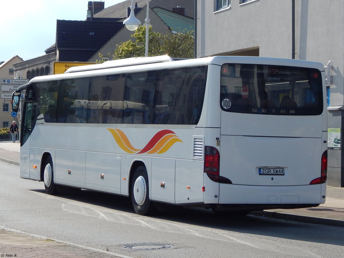 Setra 415 GT von Autokarowe Usługi Turystyczno-Osobowe Robert Caban aus Polen in Sassnitz am 16.09.2017