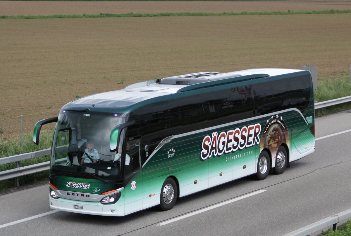 Setra 516 HD n° 0 Sägesser Reisen, Oensingen printemps 2016