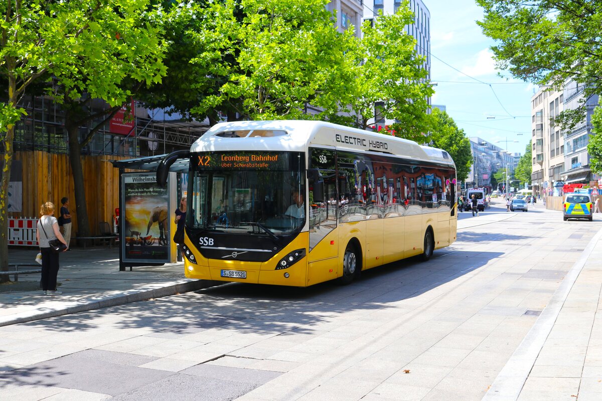 SSB Volvo 7900 Hybrid Wagen 520 am 10.07.24 in Stuttgart