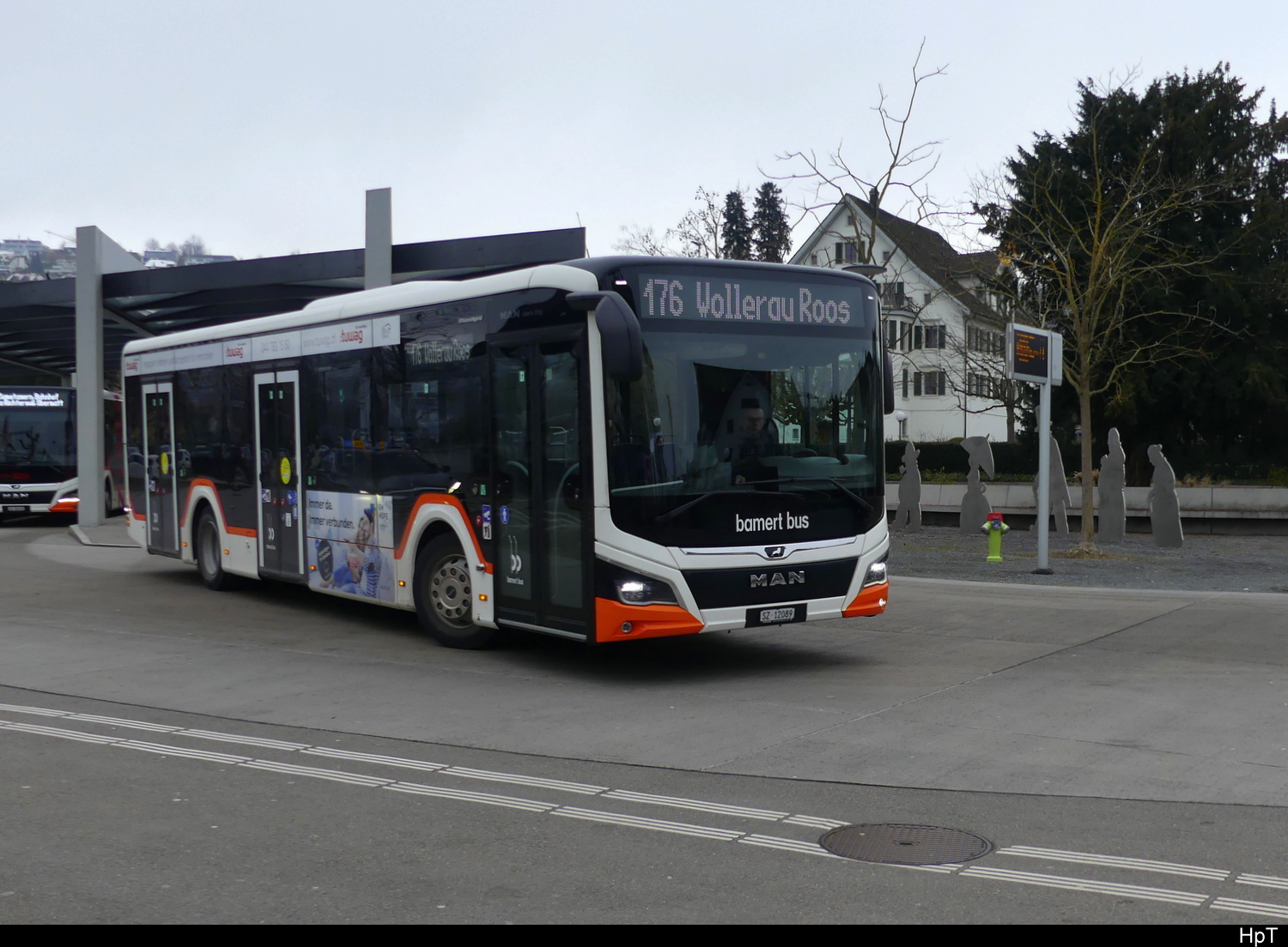 Bamert Bus / Zimmerberg Bus - MAN Lion`s City Hybrid  SZ  12089 unterwegs in Richterswil am 2024.12.27