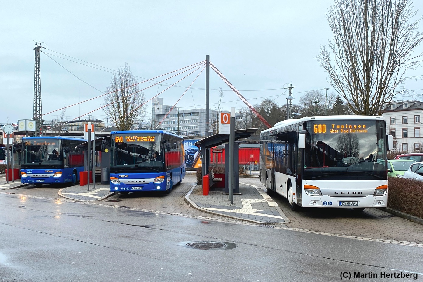 drei Setra S 415 LE business, Villingen (Schwarzwald) Bahnhof Januar 2025