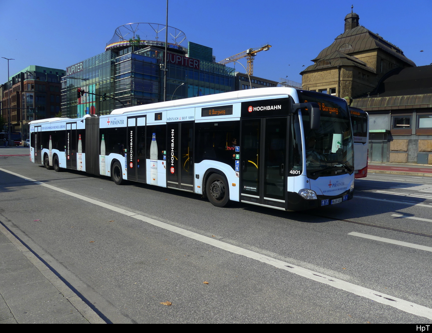 Hamburg HHA - Mercedes Citaro Nr.4801  HH.YB 4801 mit Werbung unterwegs auf der Linie 6 in der Stadt Hamburg am 2024.09.17