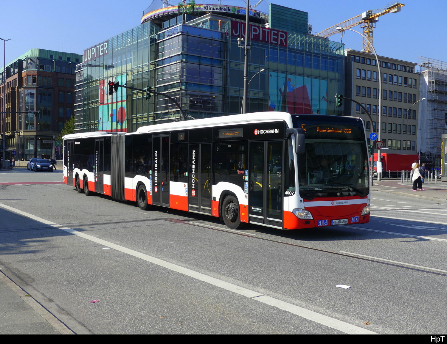 Hamburg HHA - Mercedes Citaro Nr.4607  HH.YB 4607 unterwegs auf der Linie 5 in der Stadt Hamburg am 2024.09.17