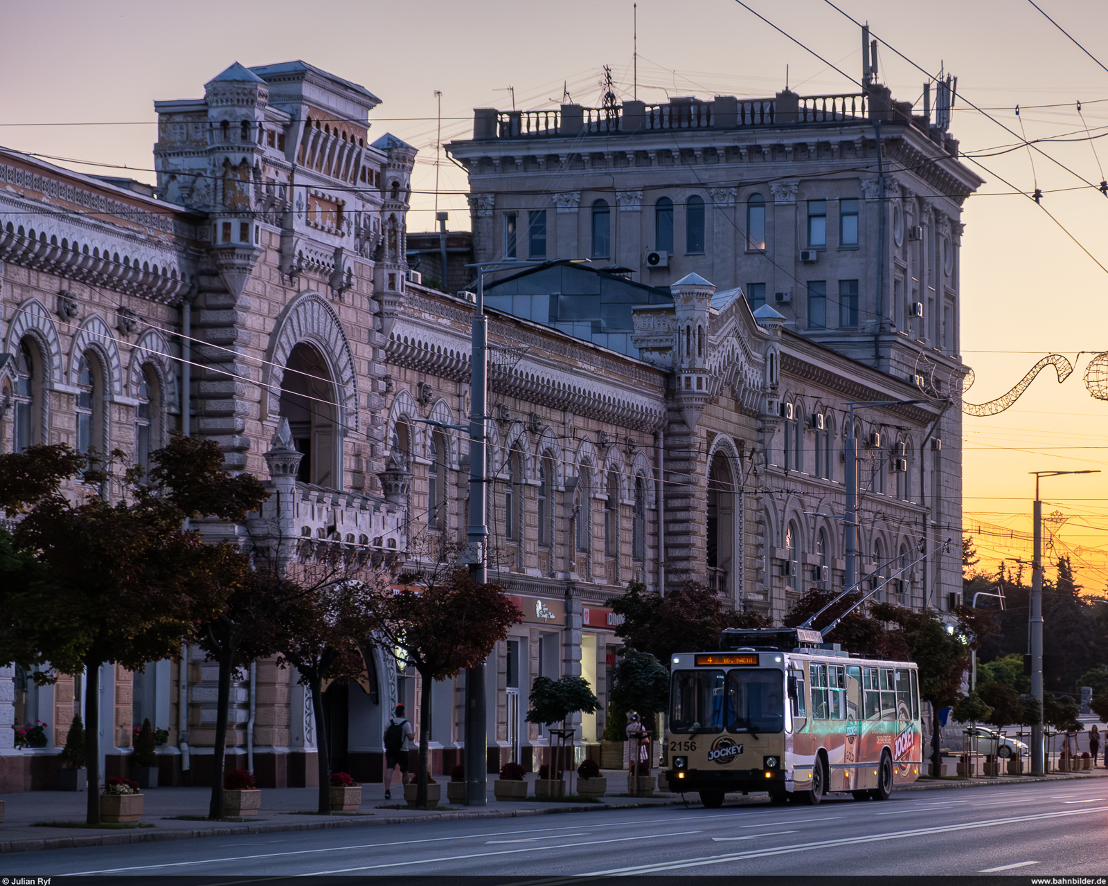 RTEC Trolleybus 2156 / Bulevardul Ștefan cel Mare și Sfînt Chișinău, 2. August 2023