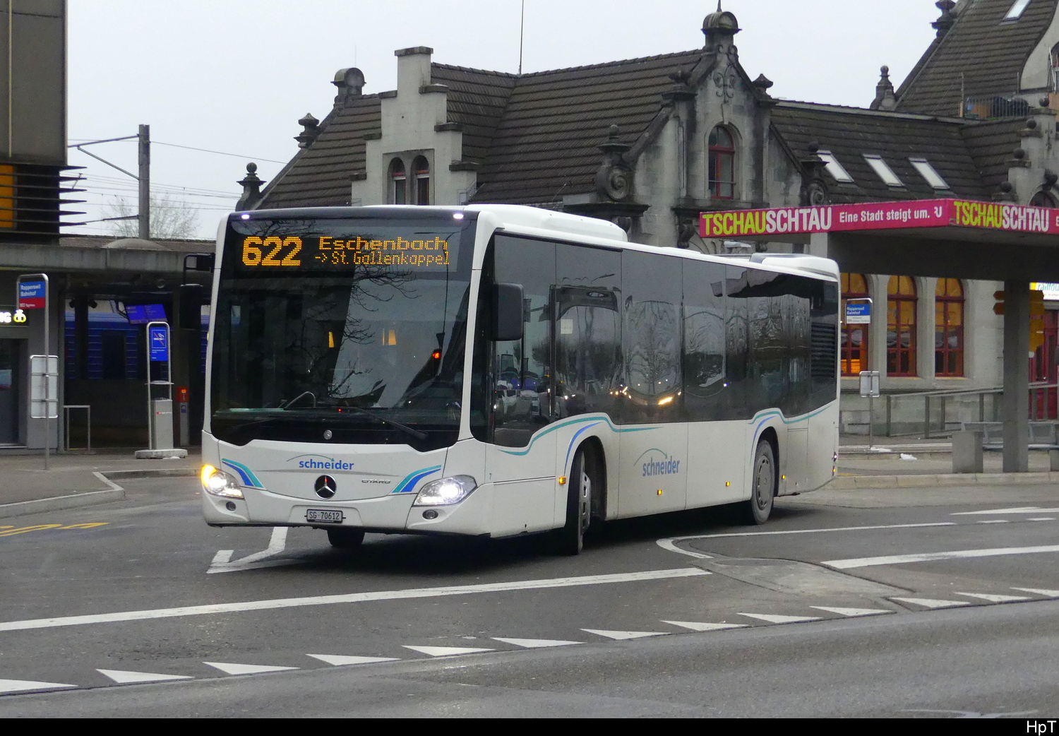 Schneider ( Linth Bus ) - Mercedes Citaro  Nr.7  SG  70612 in Rapperswil am 2024.12.27