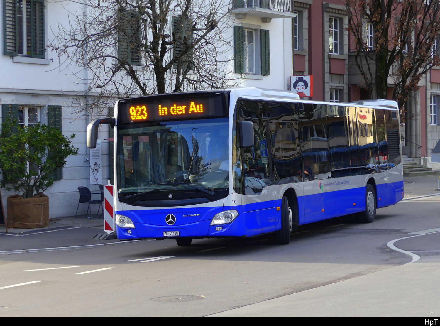 VZO - Mercedes Citaro Nr.10  ZH  41410 unterwegs auf der Linie 923 in Meilen am 2024.12.21