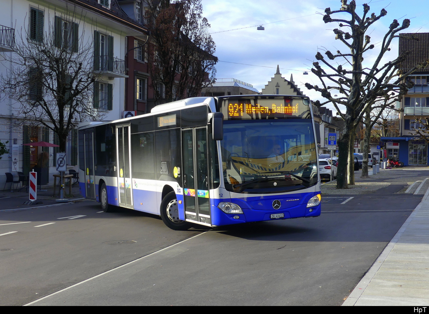 VZO - Mercedes Citaro Nr.12  ZH 41412 unterwegs auf der Linie 921 in Meilen am 2024.12.21