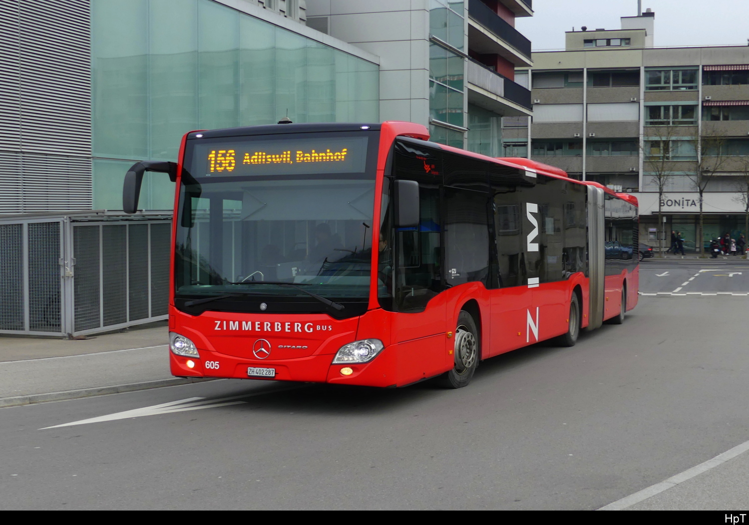 Zimmerberg Bus - Mercedes Citaro  Nr.605 unterwegs in Adliswil am 2024.12.27