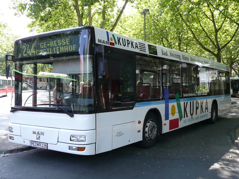 02.07.08,privater MAN im Liniendienst,Ge-Buer Rathaus.