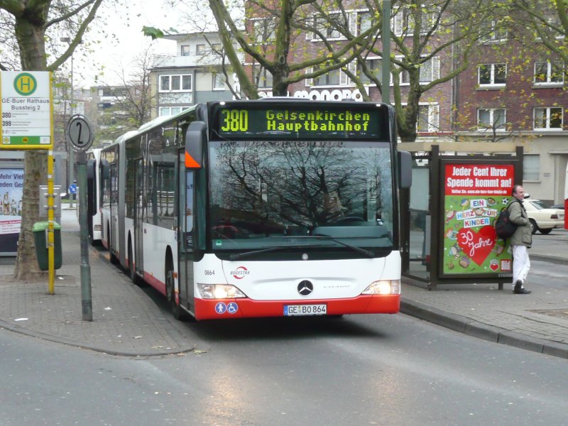 13.11.08,MB-CITARO der BOGESTRA Nr.0864 in Ge-Buer.