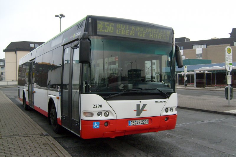 19.12.07,NEOPLAN der VESTISCHEN,Busbahnhof Gelsenkirchen Hbf.