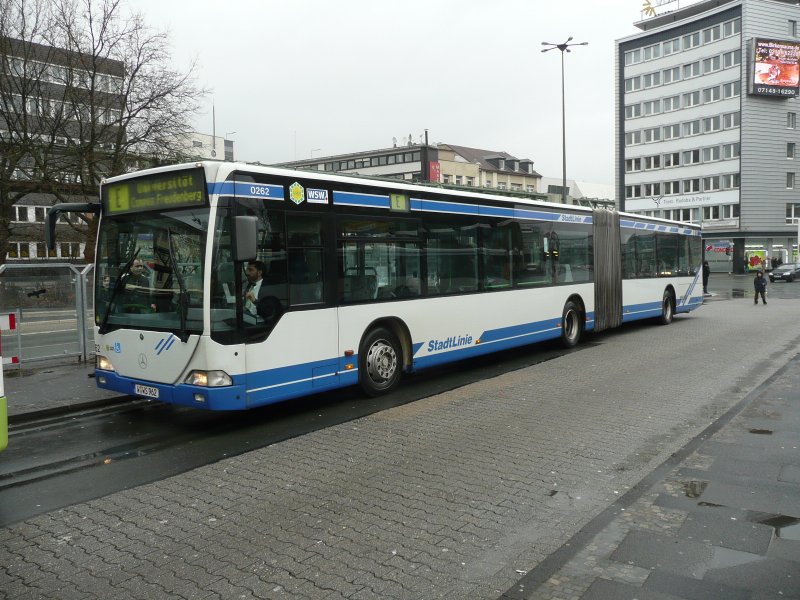 23.01.09,MB-Citaro der WSW Nr.0262,Wuppertal Hbf.