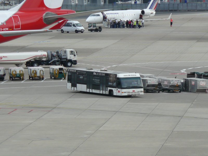 24.08.08,Flughafen Dsseldorf,Bus Nr.44.