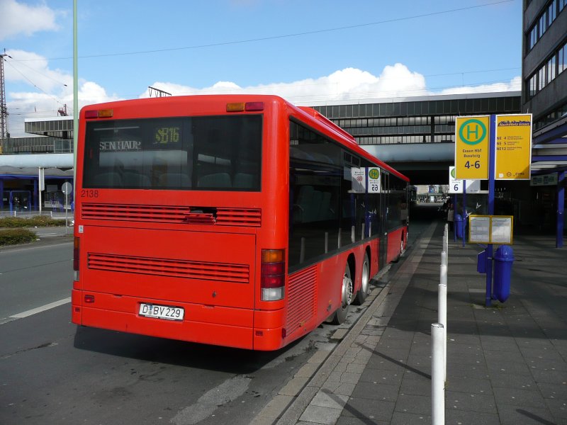 31.03.08,SETRA der BVR,Busbahnhof Essen Hbf.