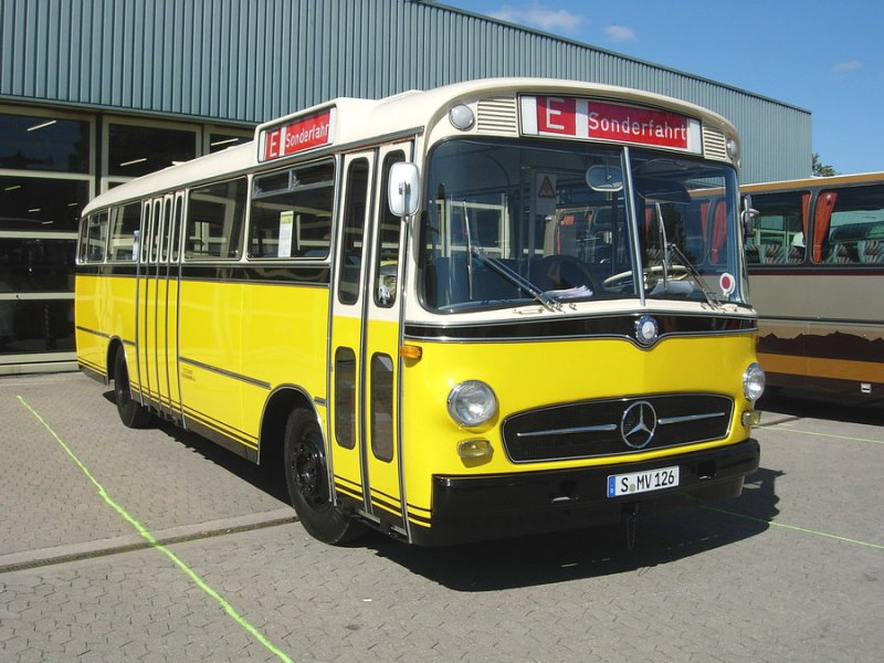 Bus der Stuttgarter Straenbahn AG.