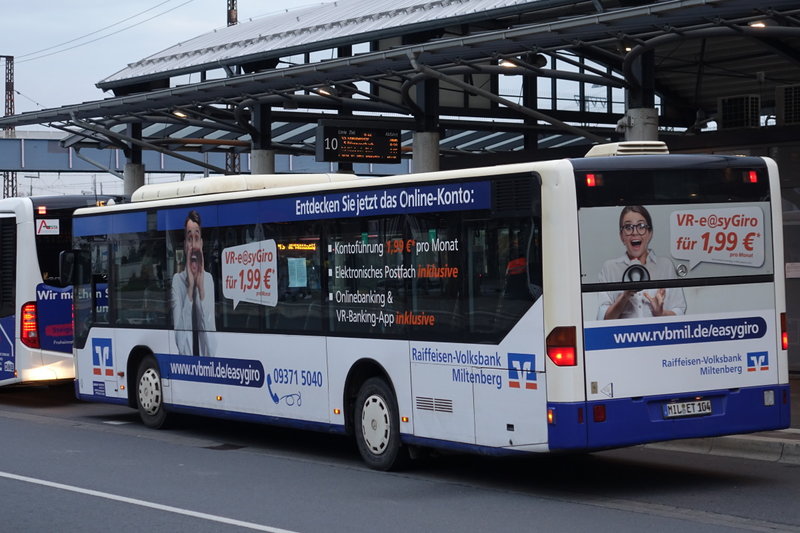 Ehrlich Touristik Gmbh Co Kg Mil Et 104 Aschaffenburg Hauptbahnhof Rob Mercedes Benz O 530 U Aufnahemdatum 27 11 Werbung Bus Bild De