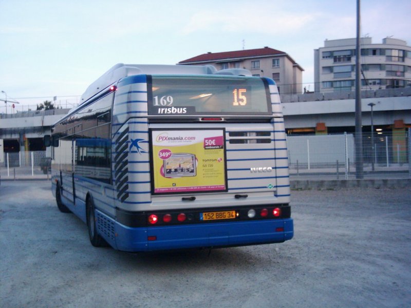 Heckansicht von dem Irisbus Citélis 12 CNG mit der Wagennummer 169 im südfranzösischen Montpellier am 25.11.2006