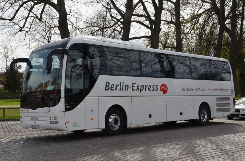 MAN Lion's Coach Reisebus von Berlin Express aus Berlin in Ratzeburg  beobachtet am . 