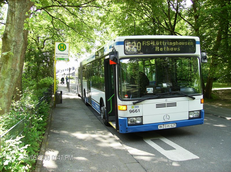 Mercedes 0 405 G 9661 auf Linie 620 nach Remscheid-Lttringhausen Rathaus Hst Wuppertal Kuckelsberg
