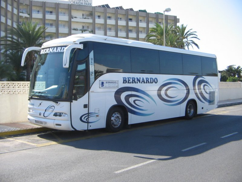 Spanien/Roquetas de Mar,01.10.07,VOLVO-Reisebus.