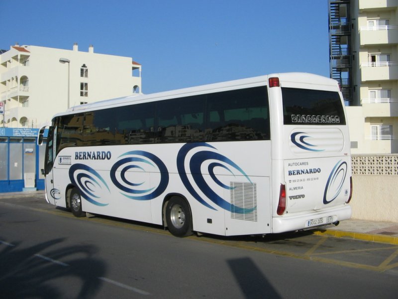 Spanien/Roquetas de Mar,01.10.07,VOLVO-Reisebus.