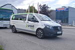 Mercedes Vito Tourer von Dr. Richard (Bus 0853, P-218TX) als Anrufsammeltaxi VOR Flex in Amstetten, Bahnhof. Aufgenommen 6.6.2024.